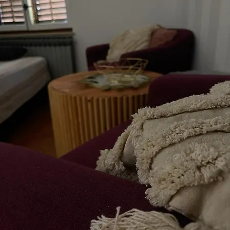 Zora In The Center Of Appartement Crikvenica